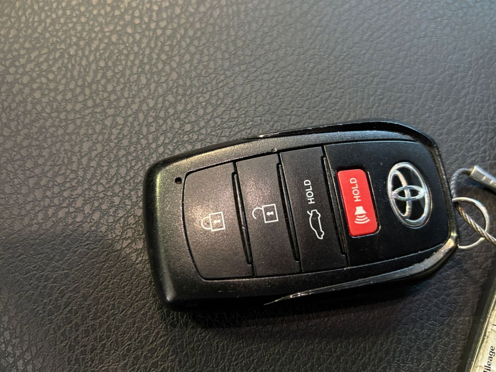 Thumbnail: 2025 Toyota Camry - 28