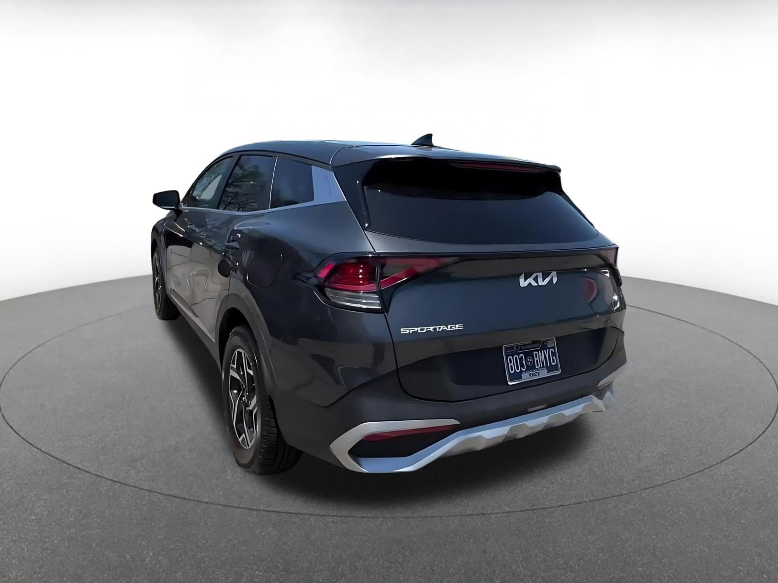 Thumbnail: 2024 Kia Sportage - 11