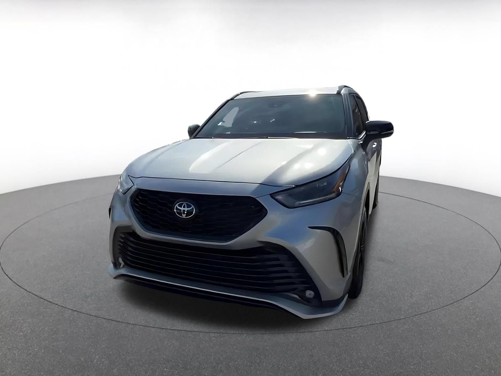 Thumbnail: 2025 Toyota Highlander - 6