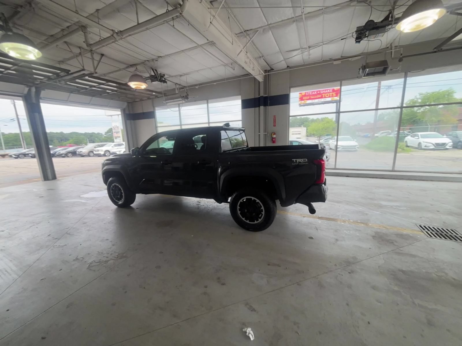 Thumbnail: 2024 Toyota Tacoma - 13