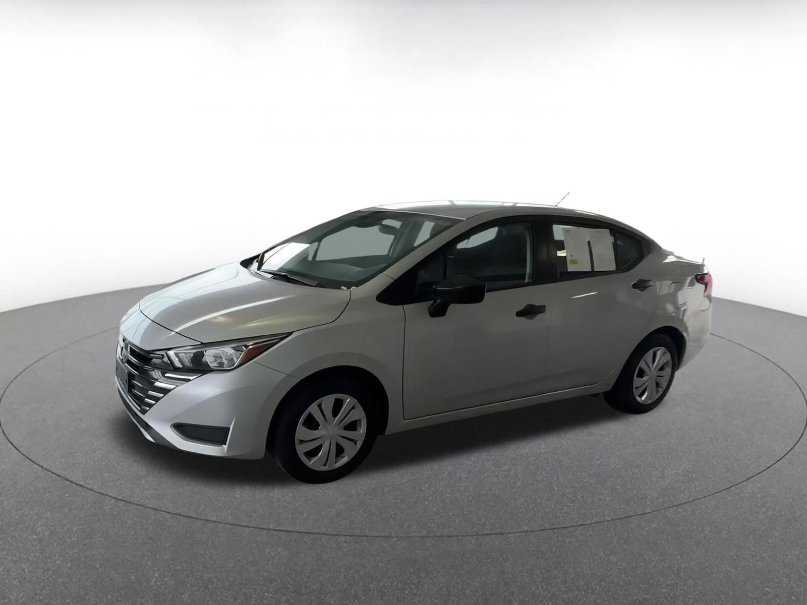 2024 Nissan Versa S 7