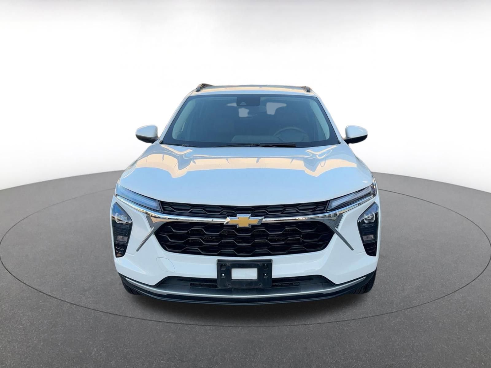 Thumbnail: 2025 Chevrolet Trax - 5