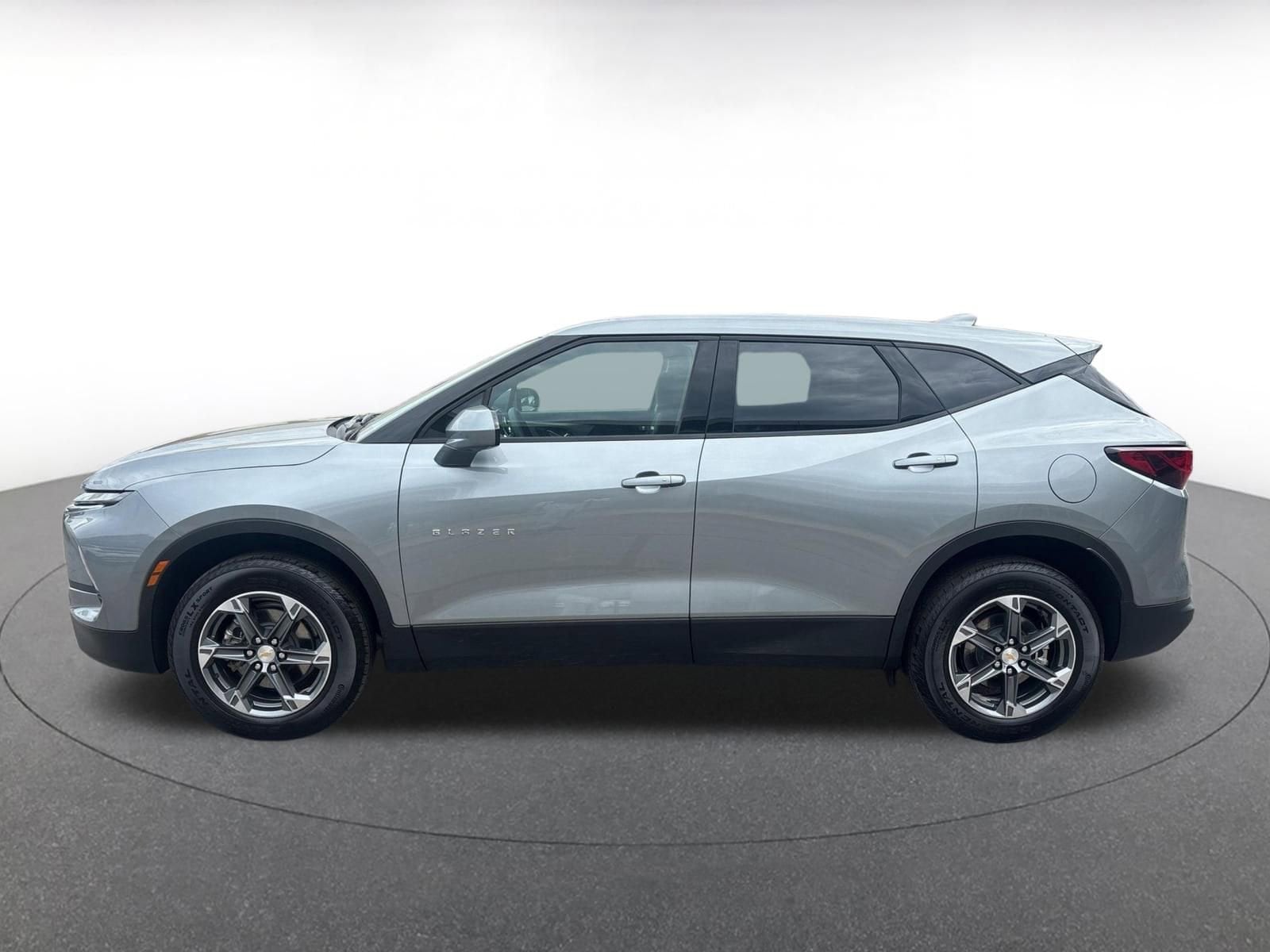 Thumbnail: 2025 Chevrolet Blazer - 10