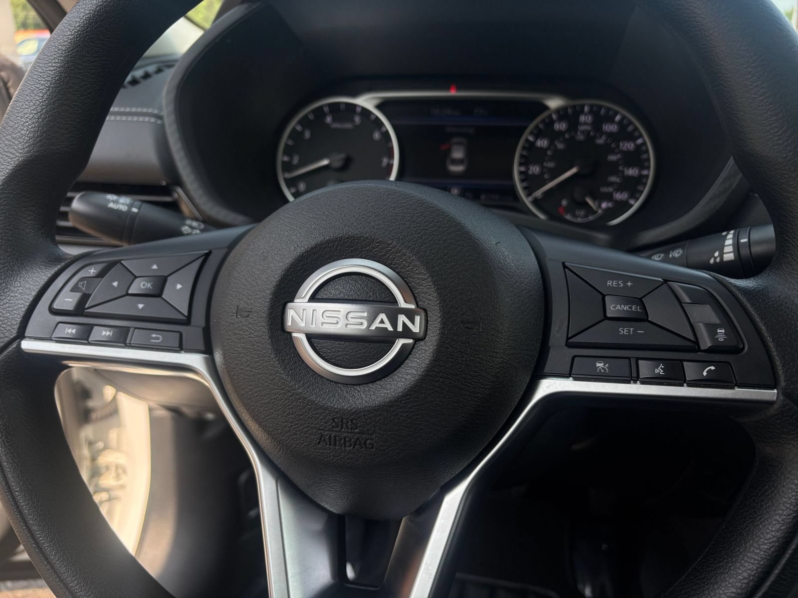 Thumbnail: 2025 Nissan Sentra - 27