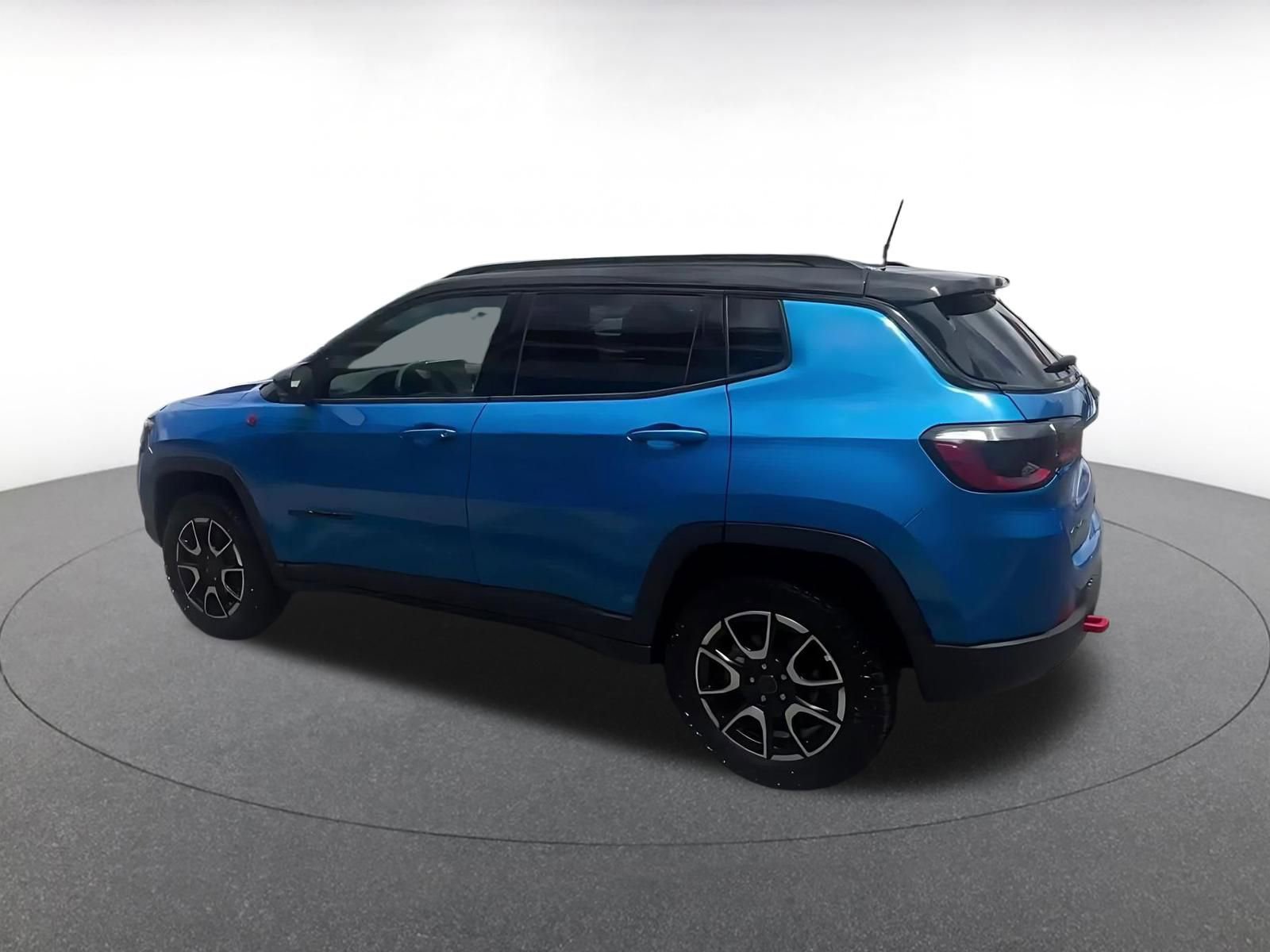 Thumbnail: 2025 Jeep Compass - 7