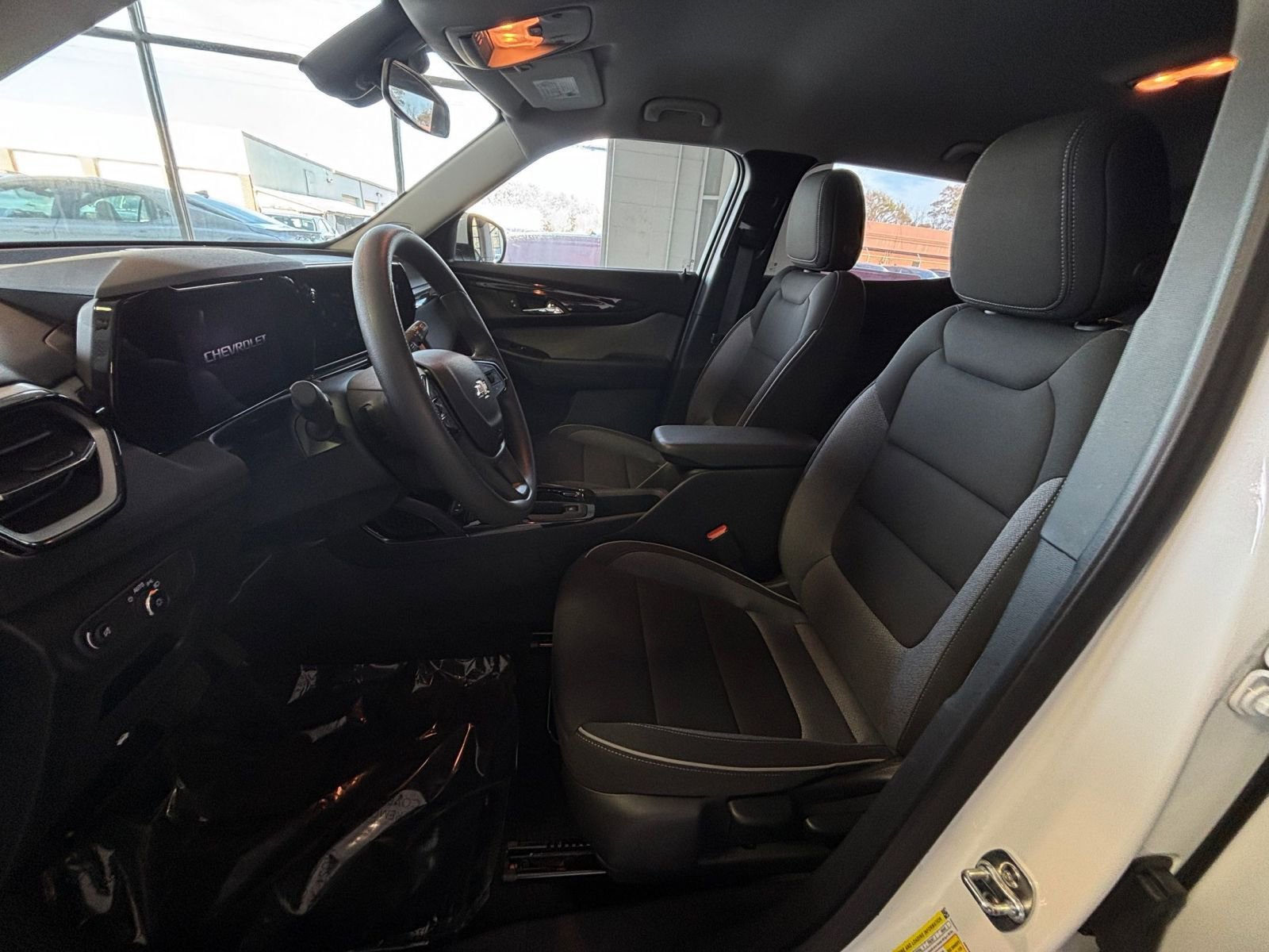 Thumbnail: 2025 Chevrolet TrailBlazer - 25