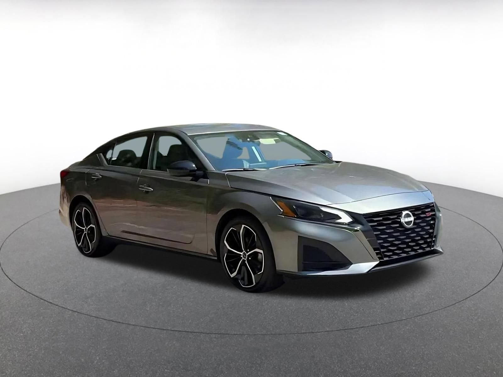 Thumbnail: 2025 Nissan Altima - 2