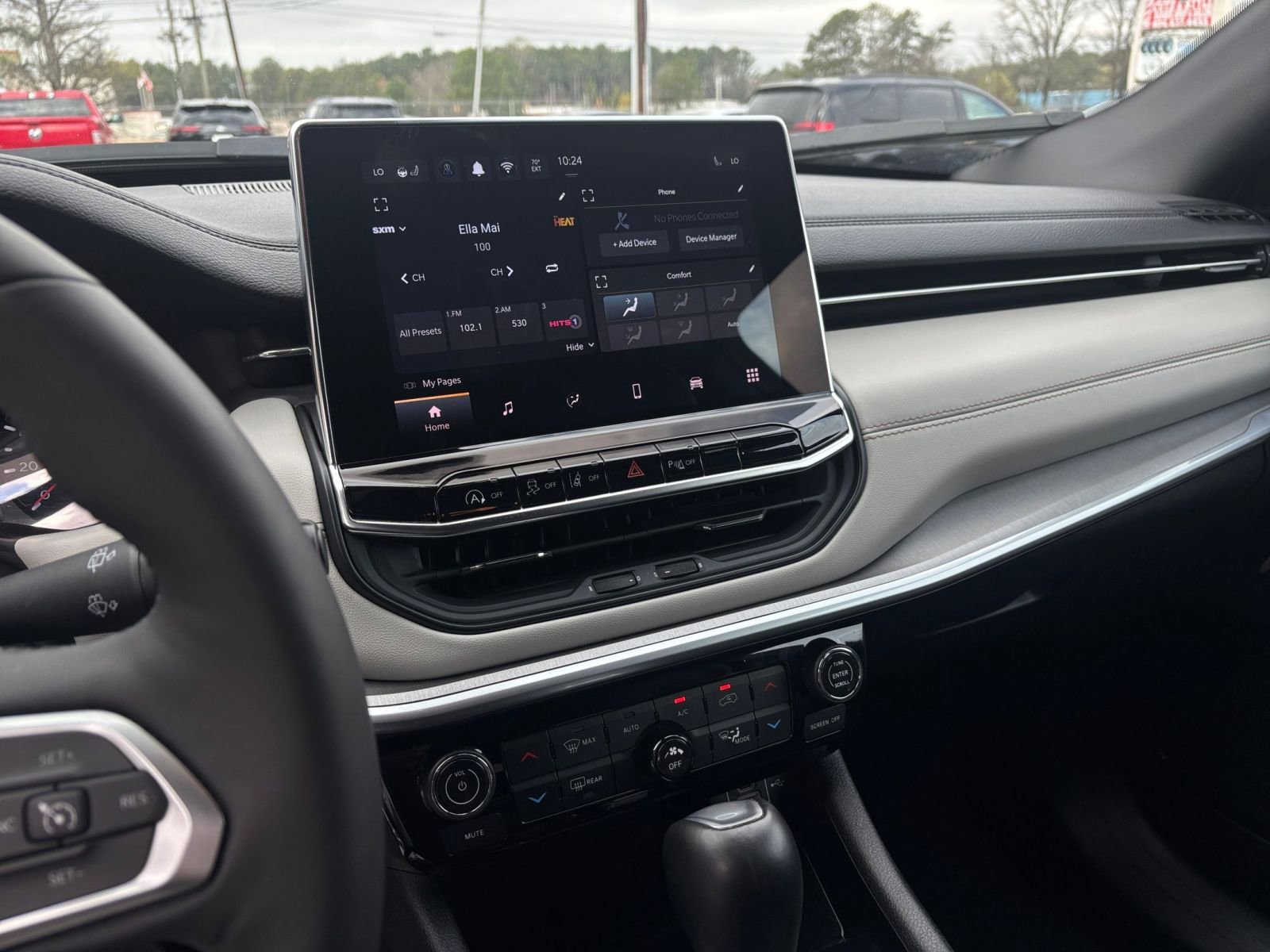 Thumbnail: 2025 Jeep Compass - 23