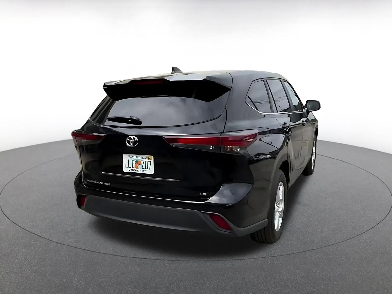 Thumbnail: 2025 Toyota Highlander - 20