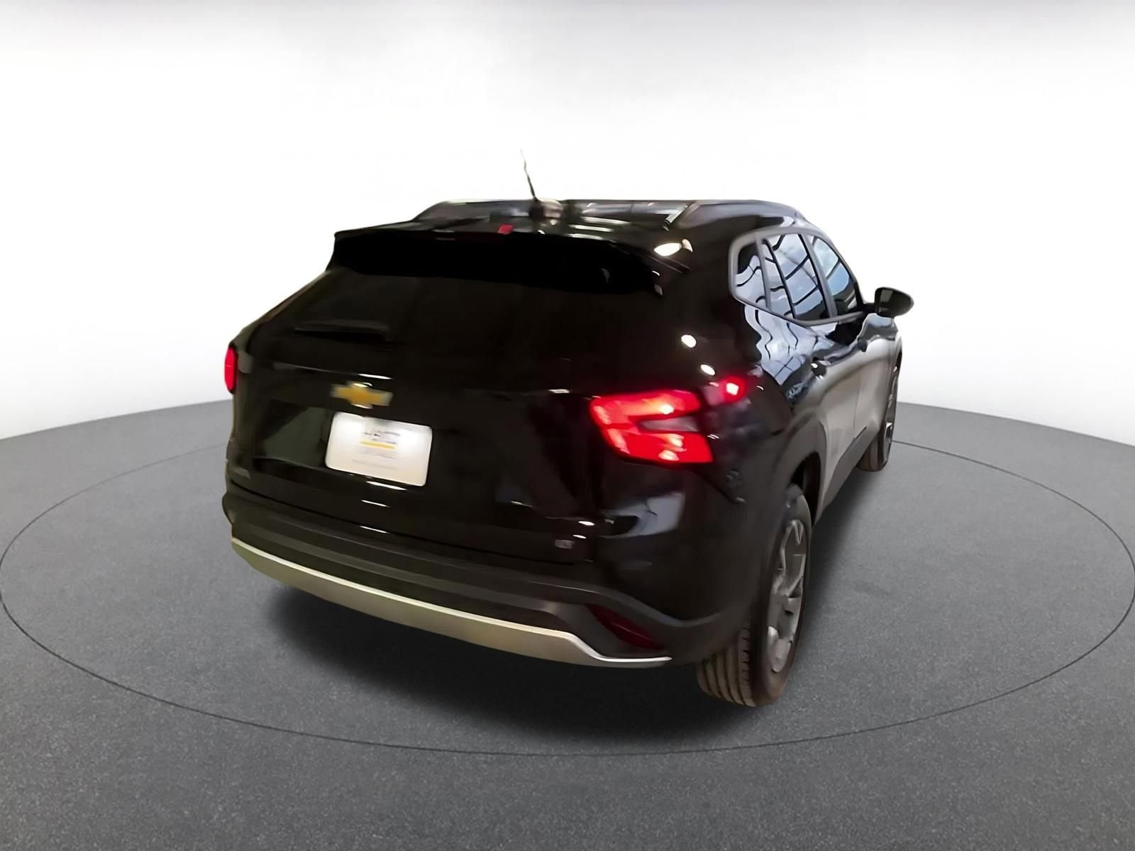 Thumbnail: 2025 Chevrolet Trax - 13