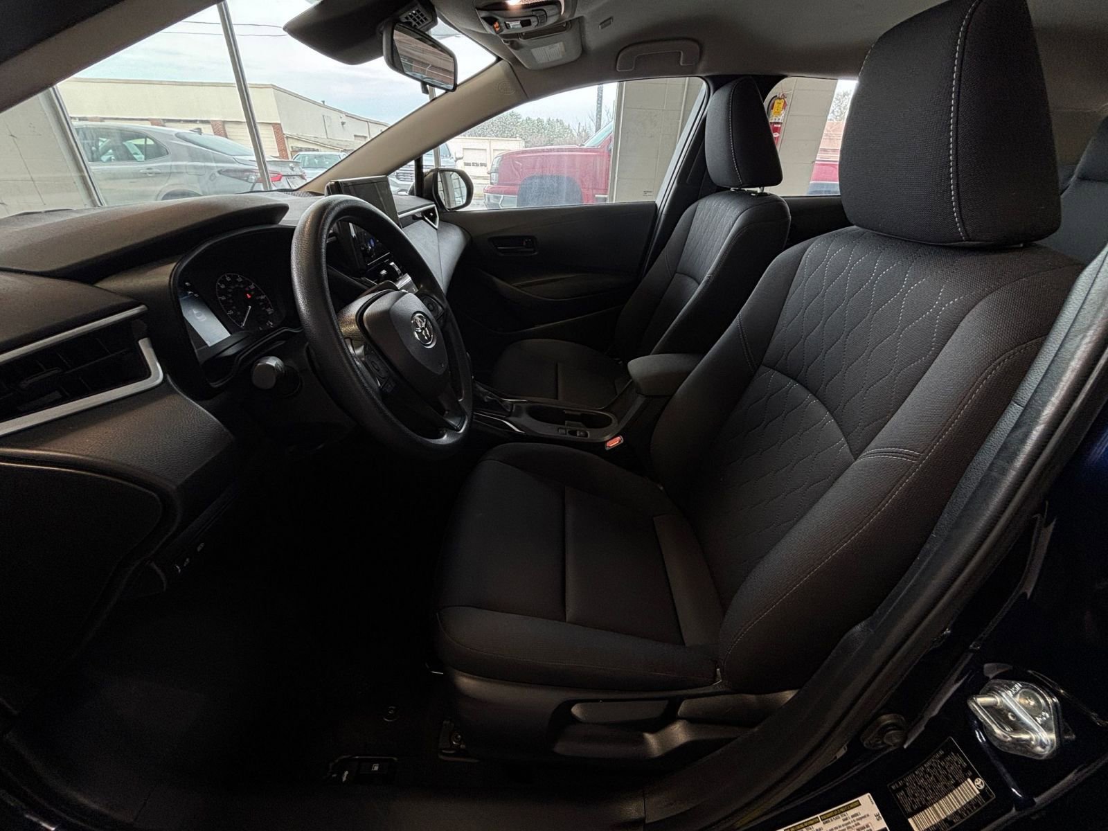 Thumbnail: 2025 Toyota Corolla - 26