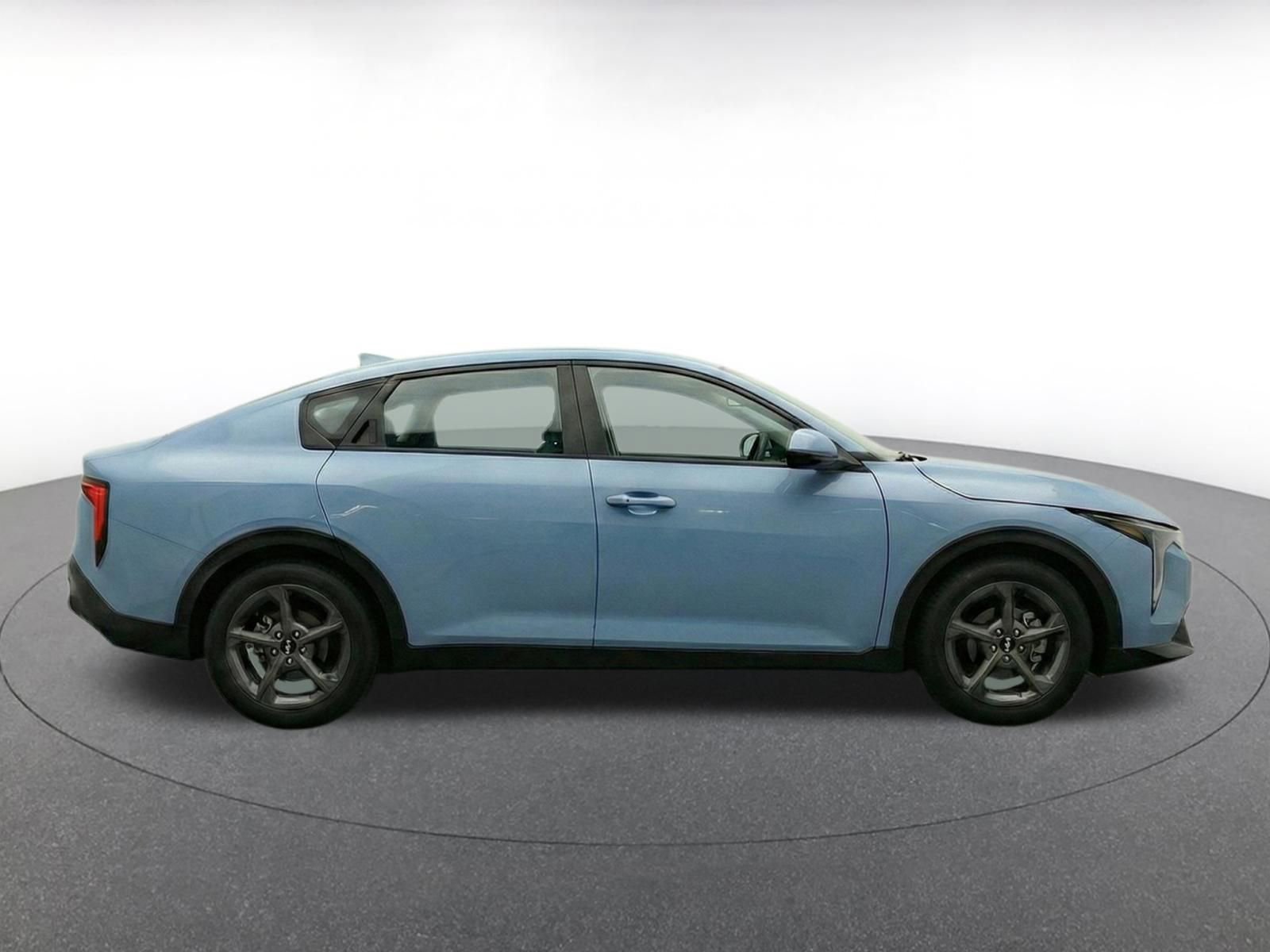 Thumbnail: 2025 Kia K4 - 10