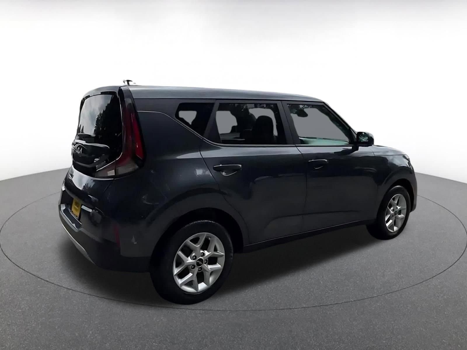 Thumbnail: 2025 Kia Soul - 15