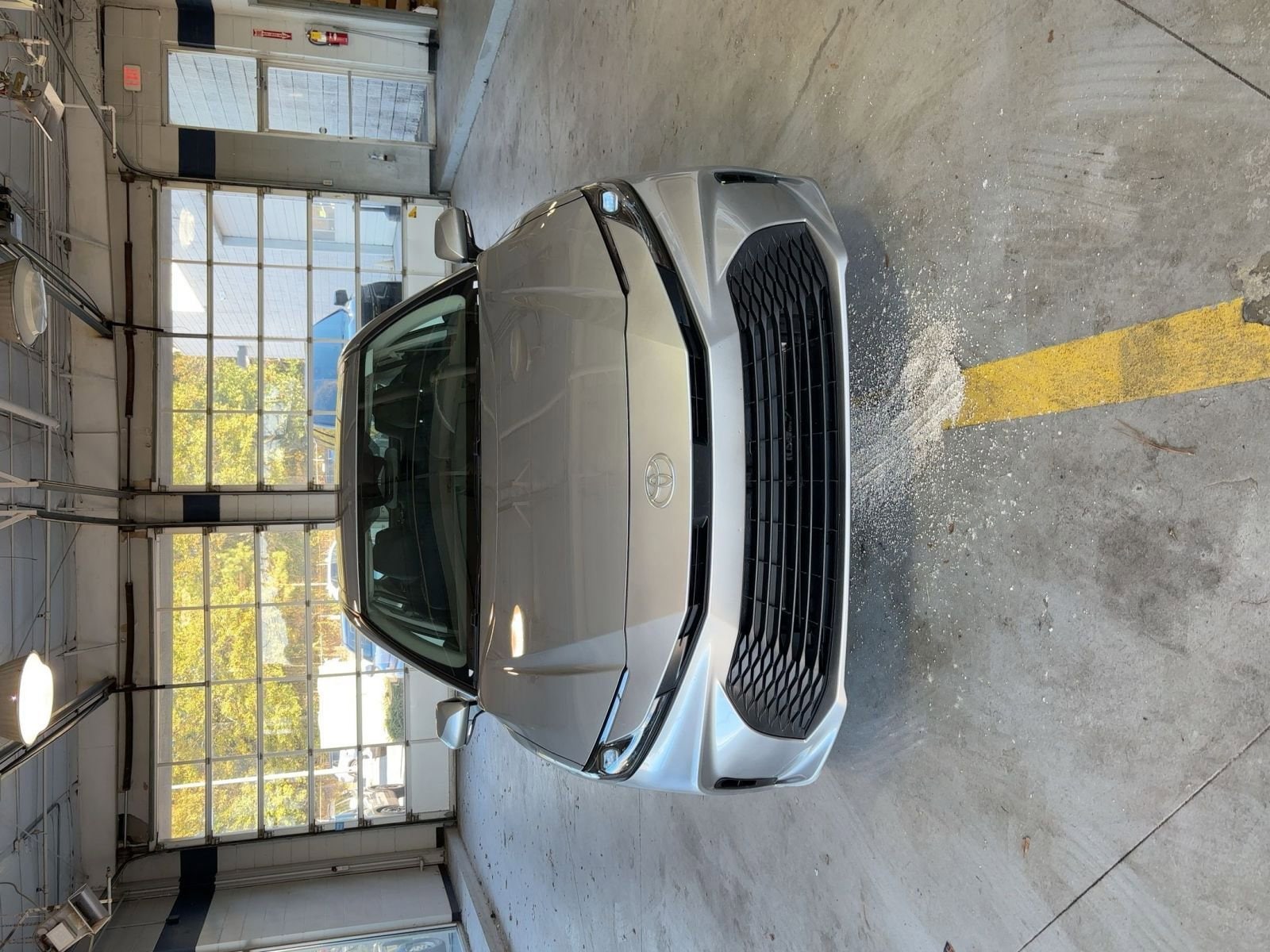 Thumbnail: 2025 Toyota Camry - 21