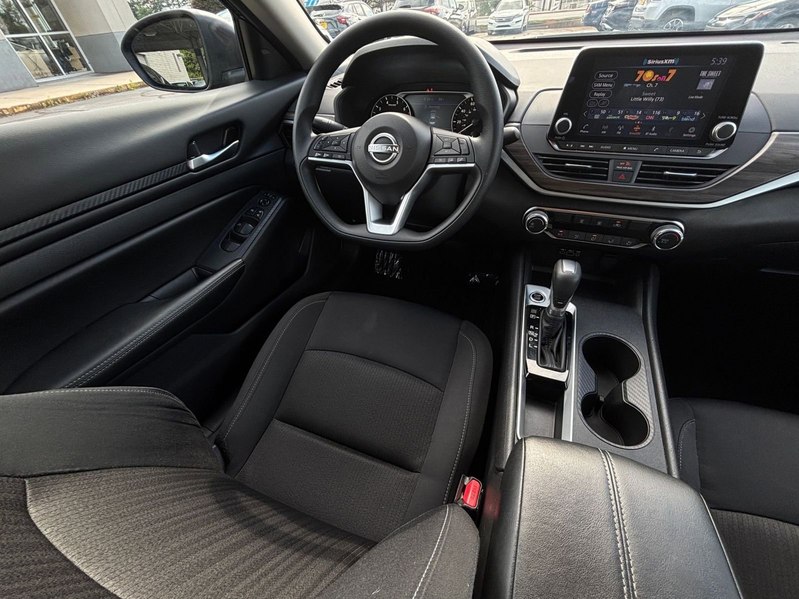 Thumbnail: 2025 Nissan Altima - 35