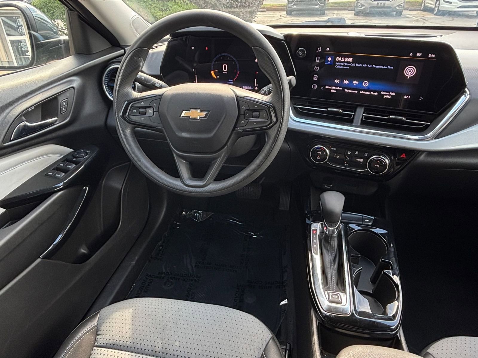 Thumbnail: 2025 Chevrolet Trax - 34
