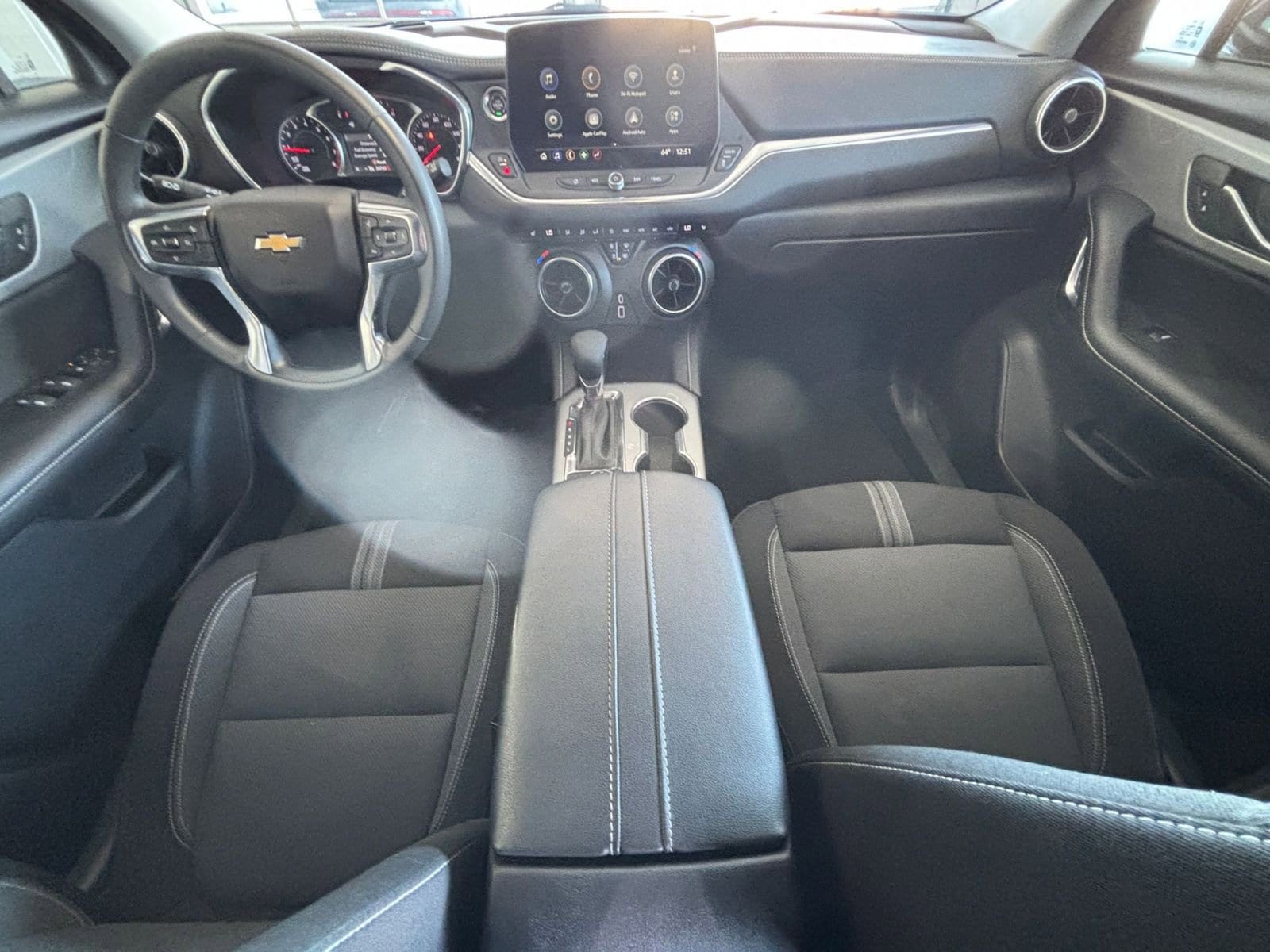 Thumbnail: 2025 Chevrolet Blazer - 35