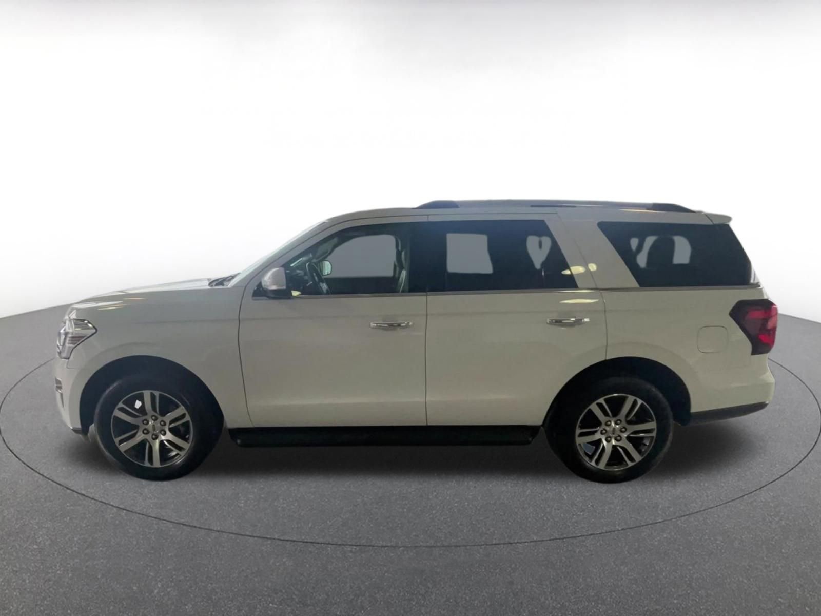 Thumbnail: 2024 Ford Expedition - 10