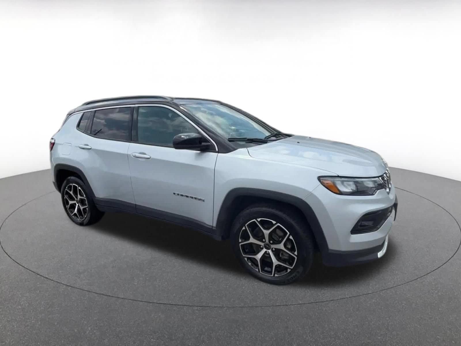 Thumbnail: 2025 Jeep Compass - 2