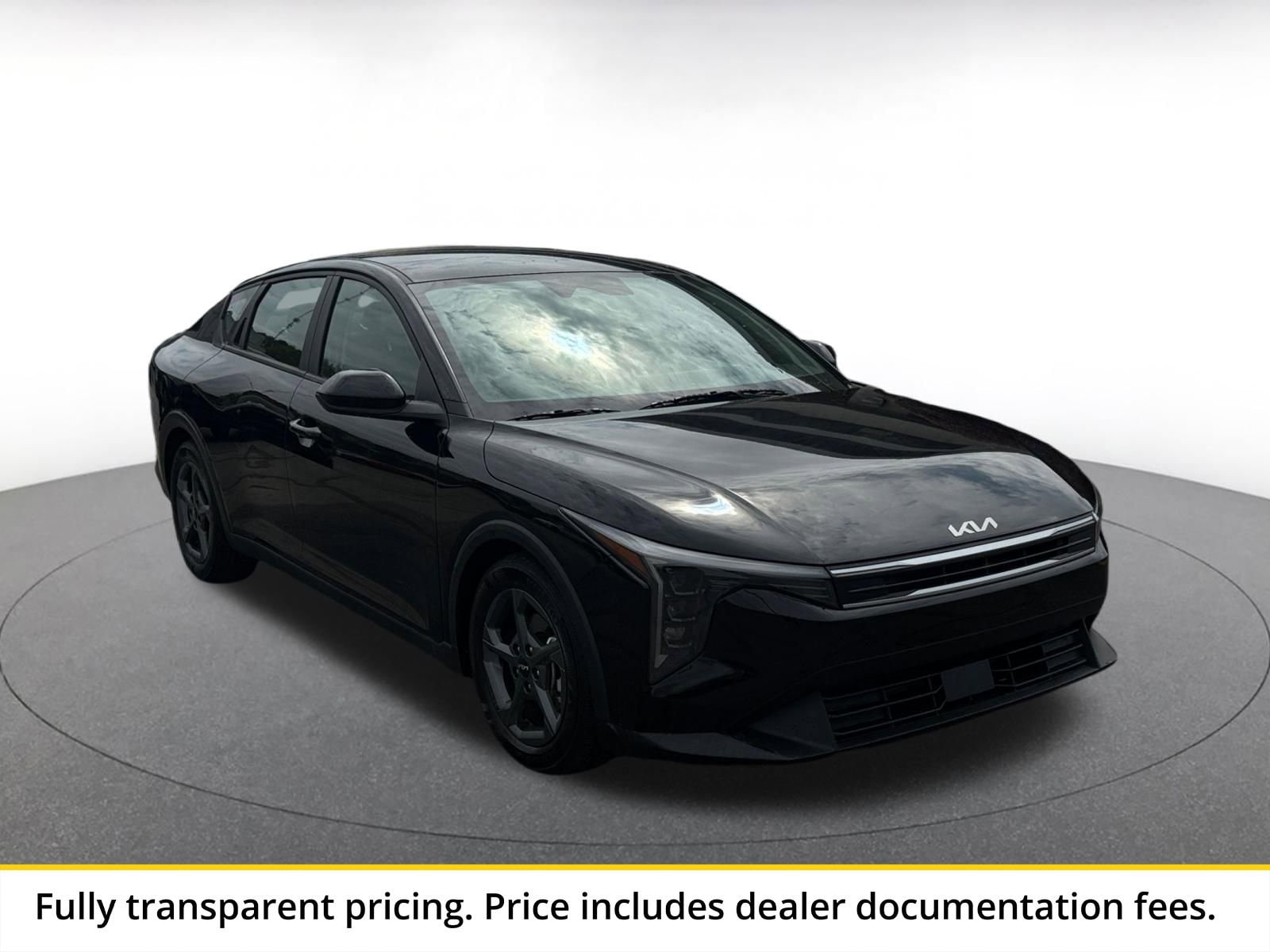 Thumbnail: 2025 Kia K4 - 1