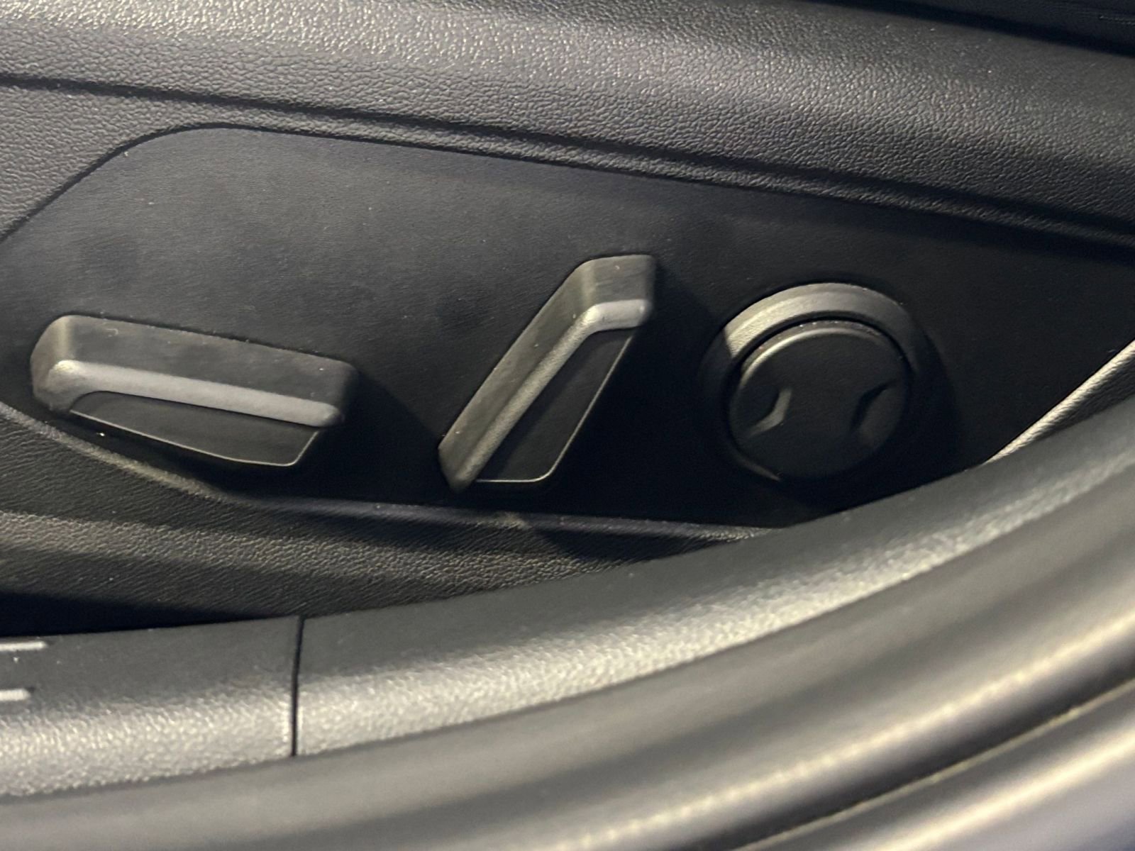 Thumbnail: 2025 Hyundai Elantra - 26