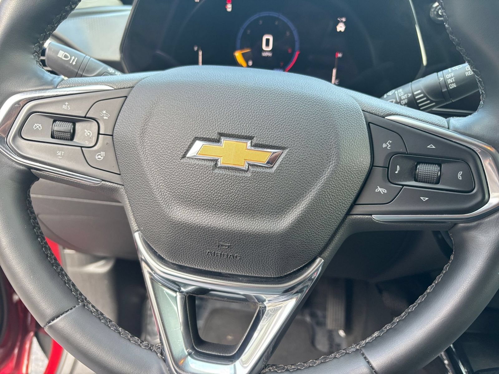 Thumbnail: 2025 Chevrolet Trax - 28