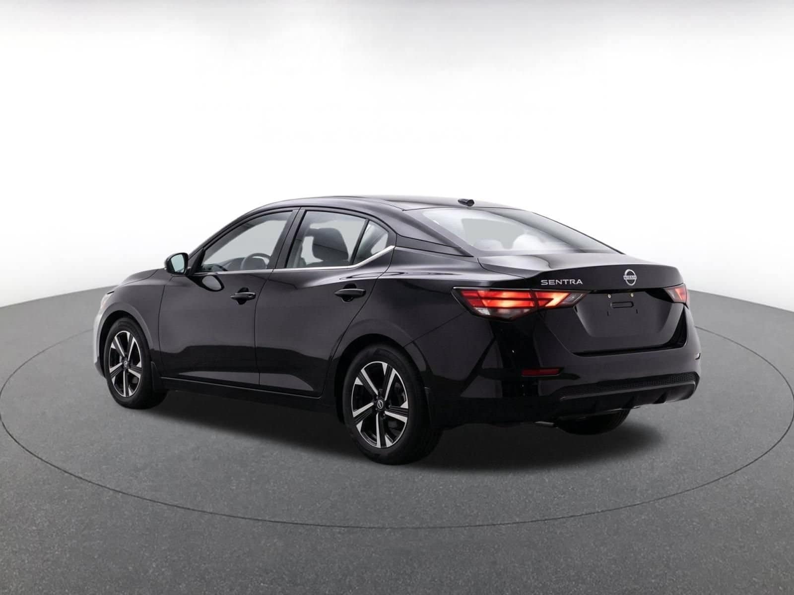 Thumbnail: 2025 Nissan Sentra - 6