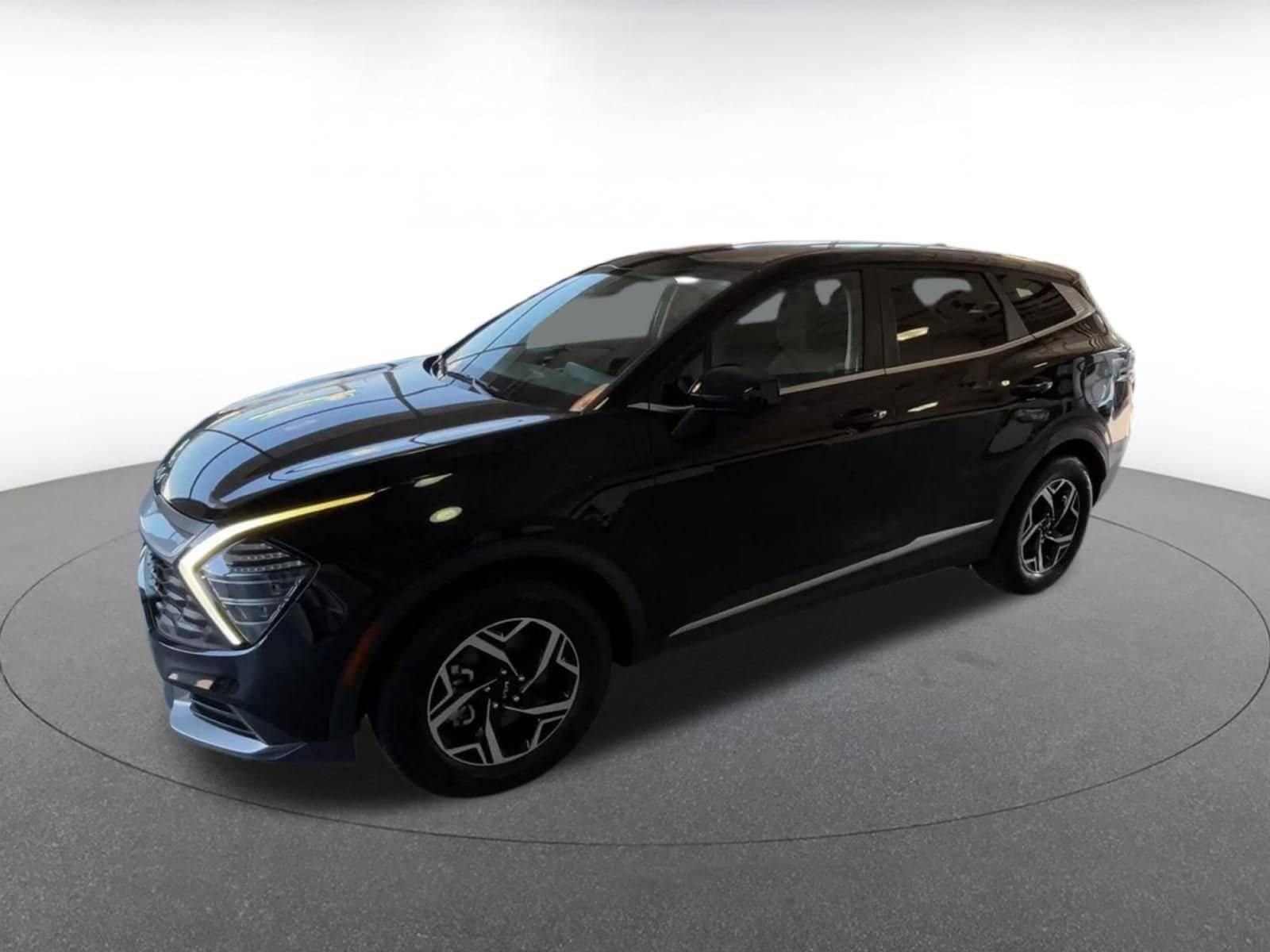 Thumbnail: 2025 Kia Sportage - 13