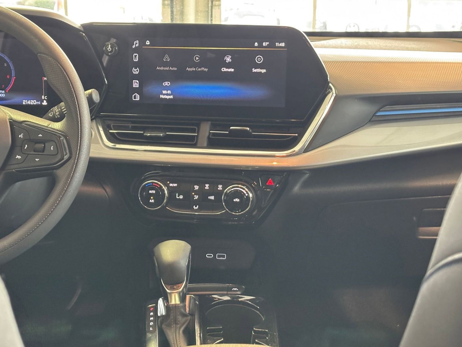 Thumbnail: 2025 Chevrolet Trax - 17