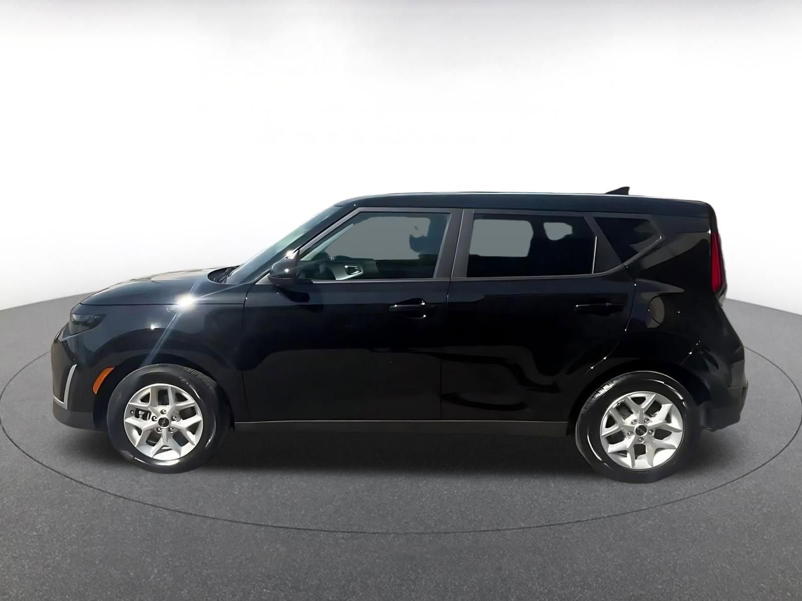 Thumbnail: 2025 Kia Soul - 8