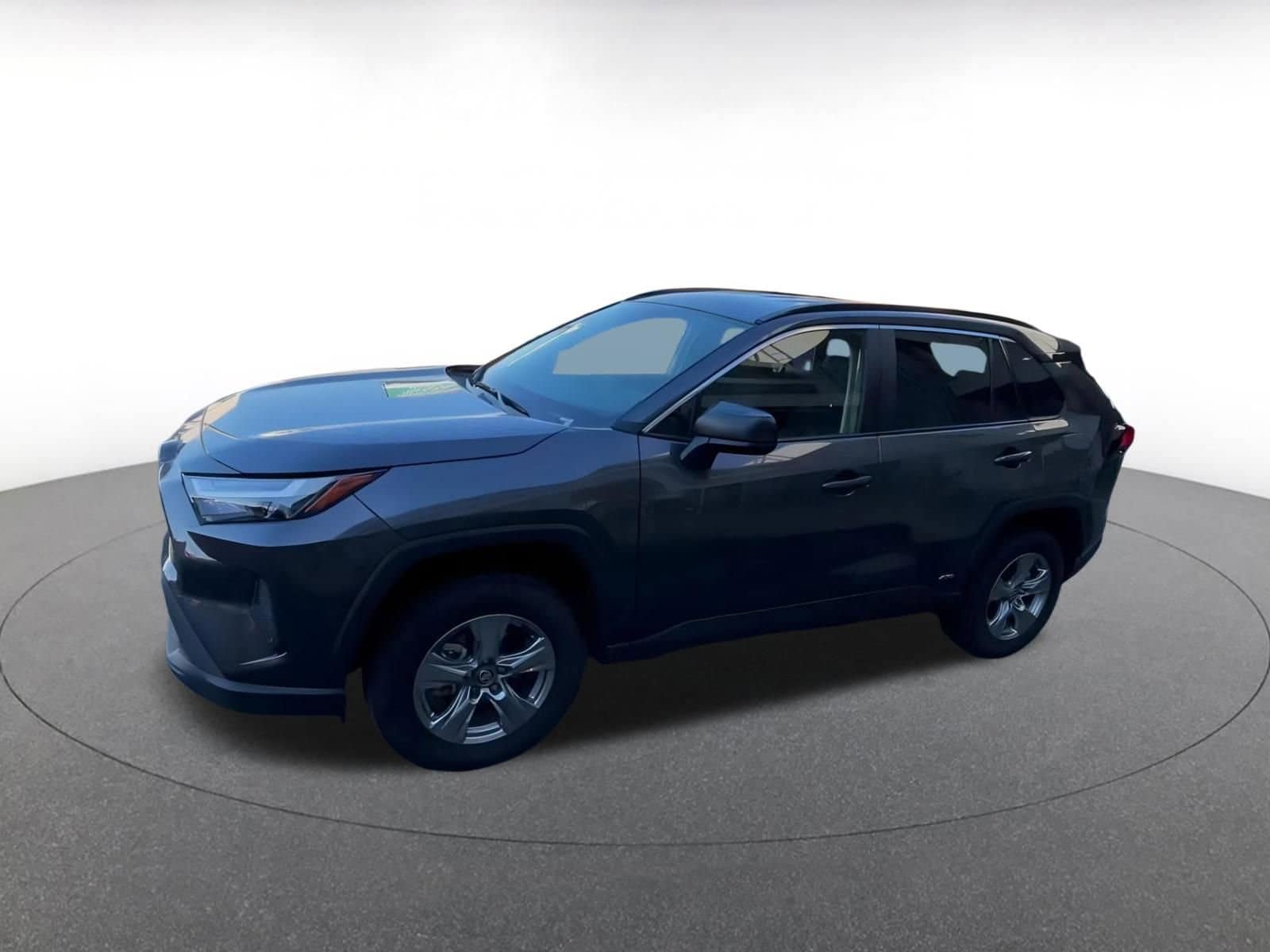 Thumbnail: 2025 Toyota RAV4 - 10