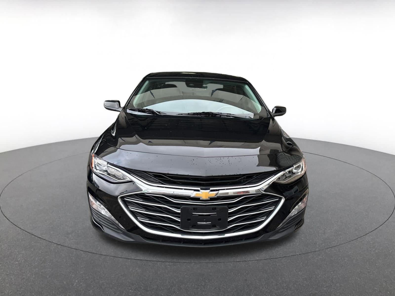 Thumbnail: 2024 Chevrolet Malibu - 6
