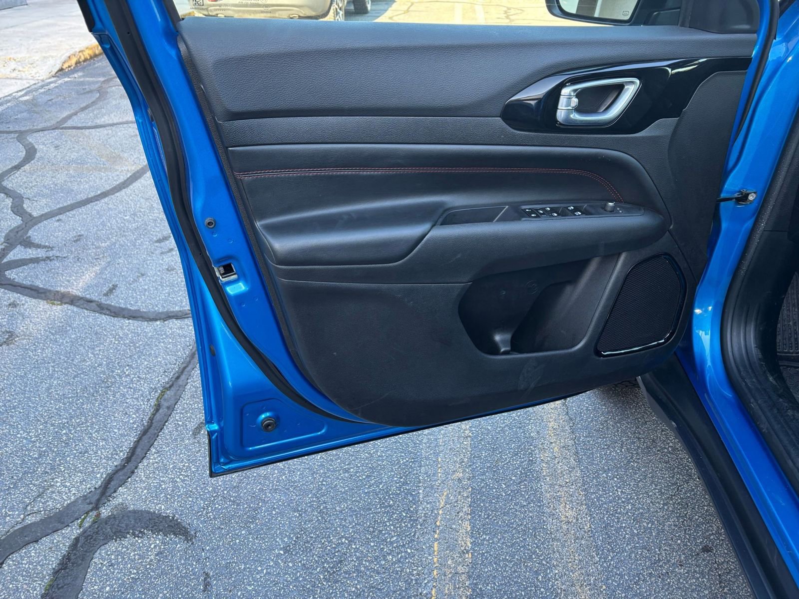 Thumbnail: 2025 Jeep Compass - 20