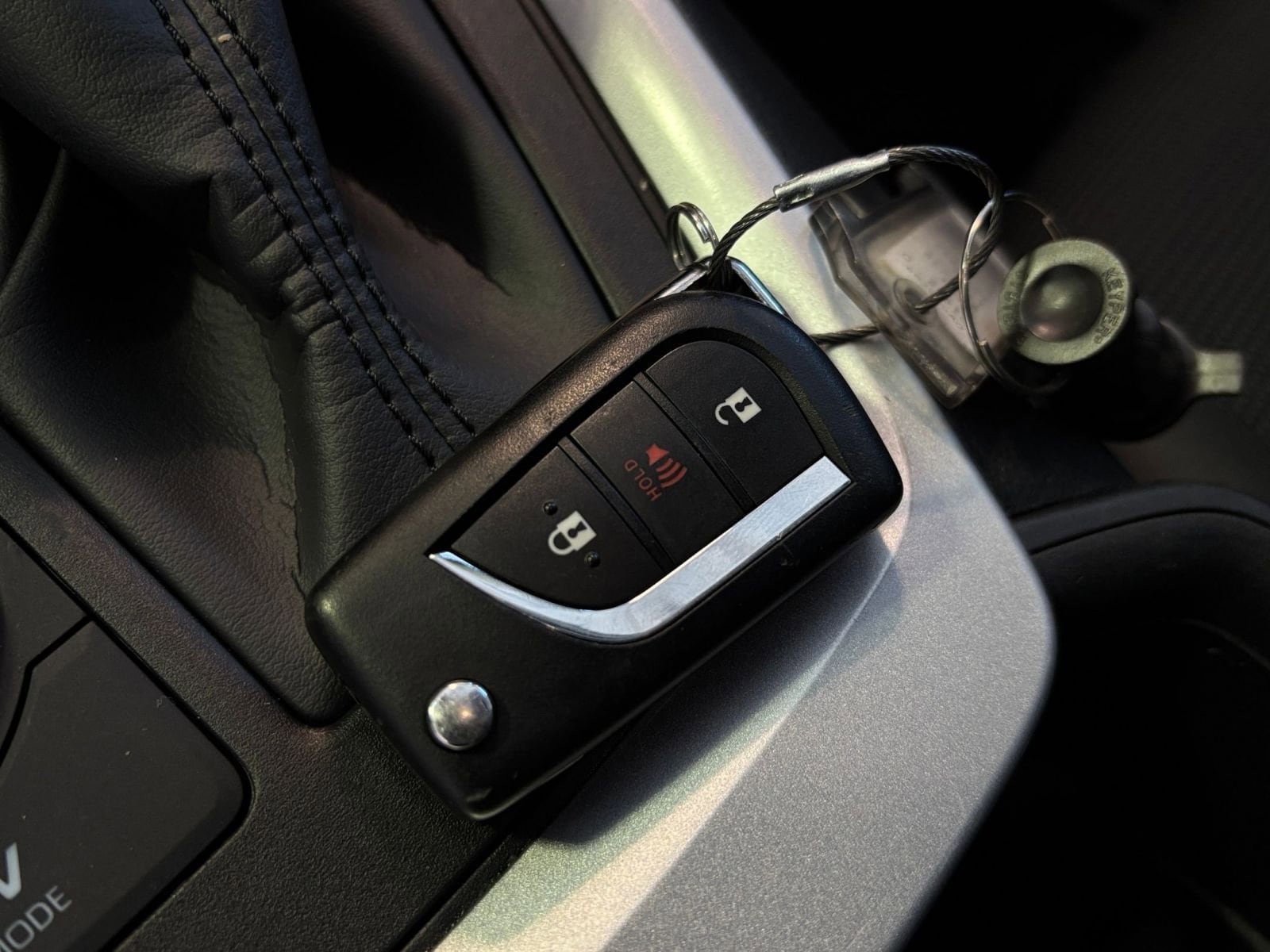 Thumbnail: 2025 Toyota RAV4 - 22