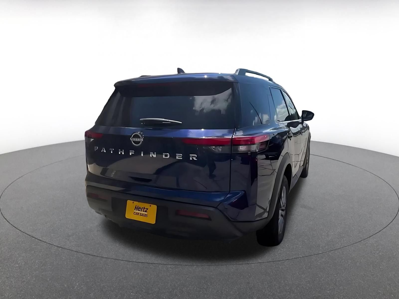 Thumbnail: 2025 Nissan Pathfinder - 15