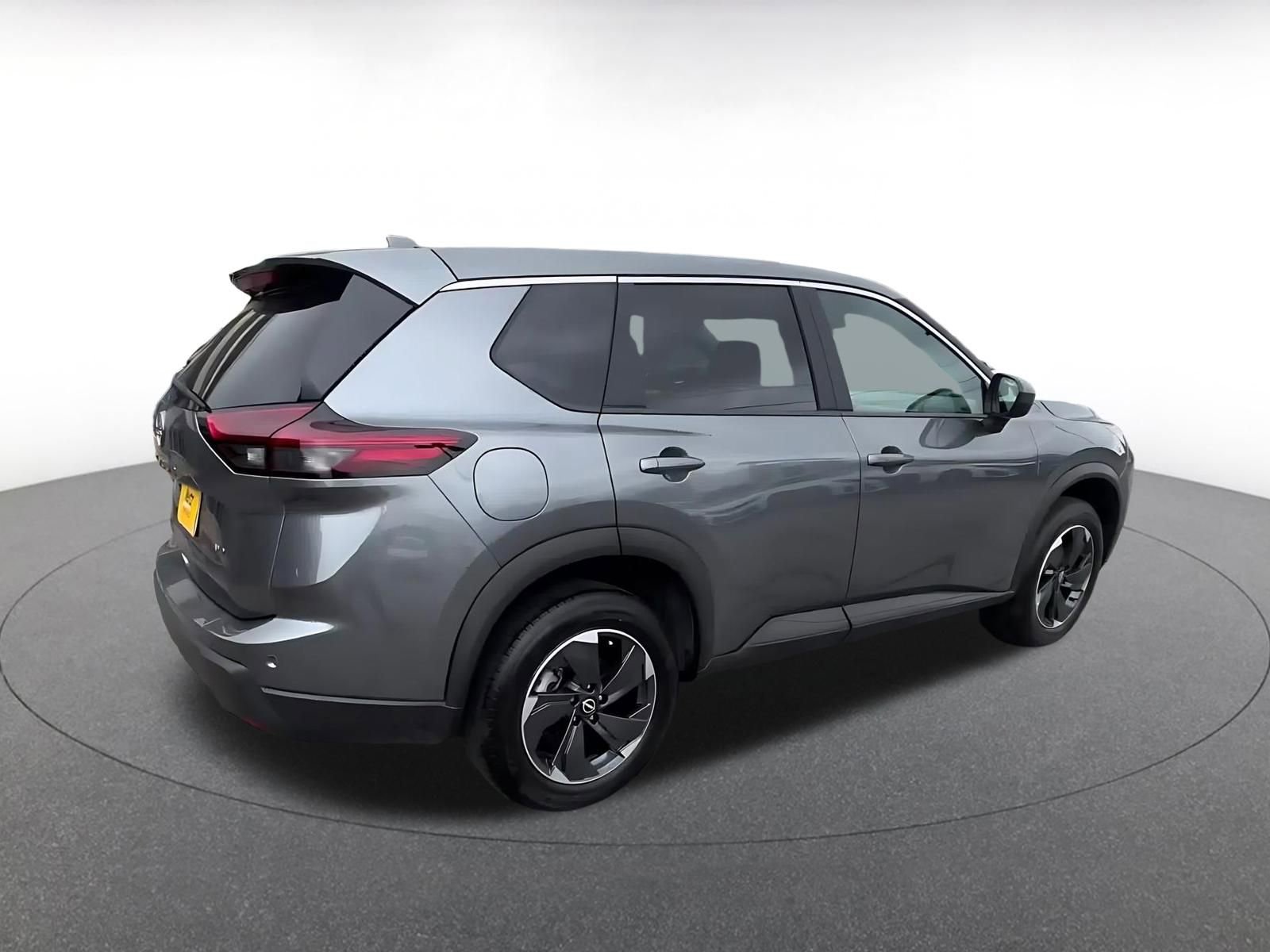 Thumbnail: 2025 Nissan Rogue - 15