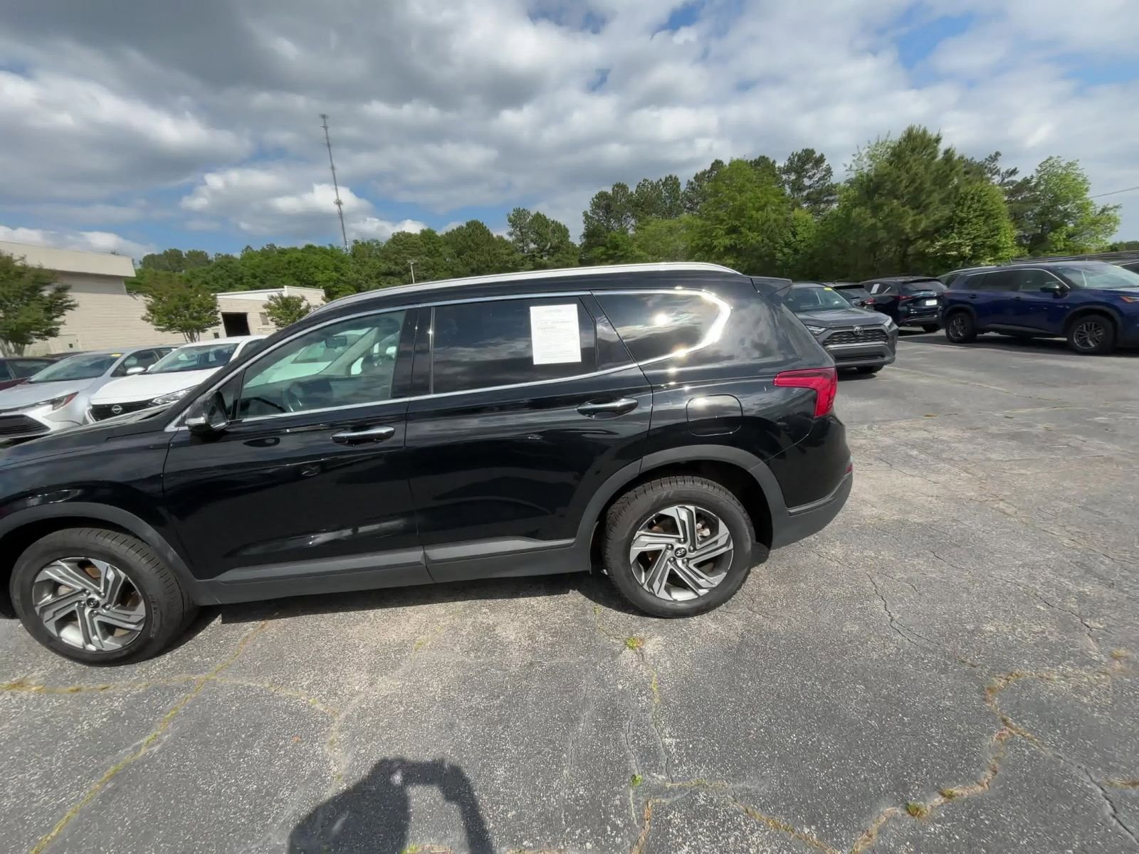 Thumbnail: 2023 Hyundai Santa Fe - 16