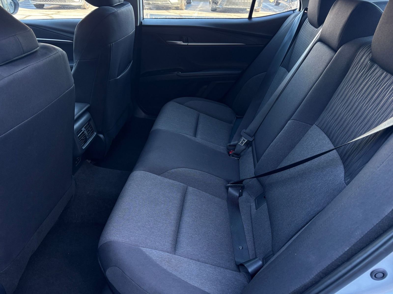 Thumbnail: 2025 Toyota Camry - 25