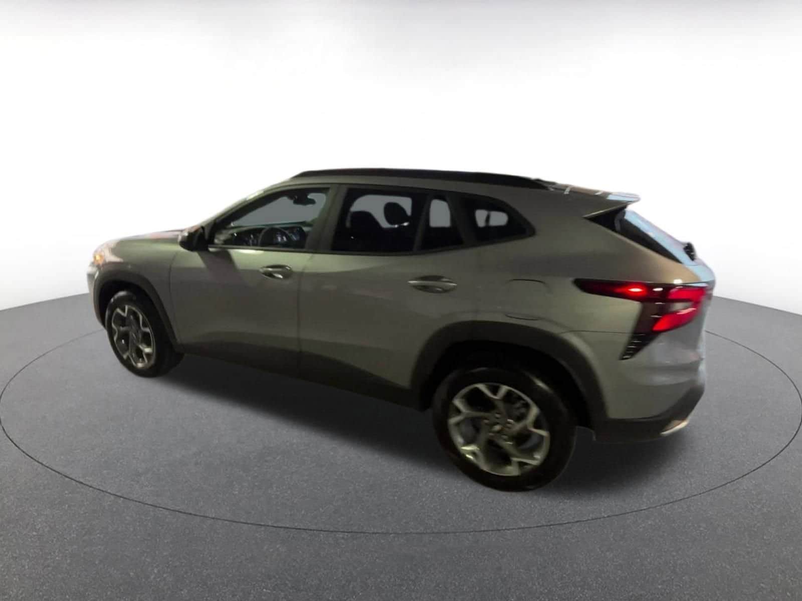 Thumbnail: 2025 Chevrolet Trax - 10