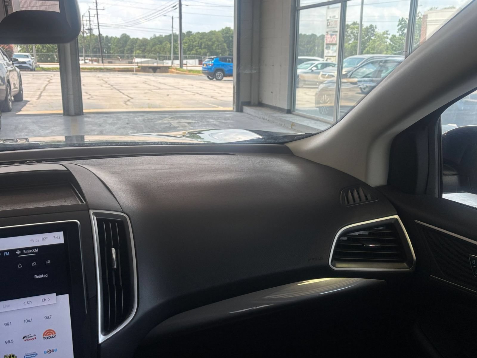 Thumbnail: 2024 Ford Edge - 35