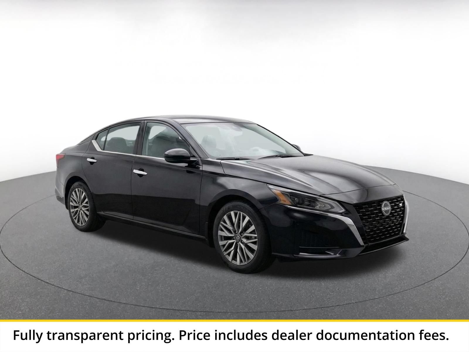 Thumbnail: 2025 Nissan Altima - 1