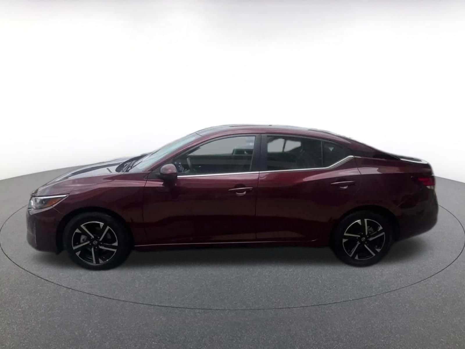 2025 Nissan Sentra SV - Photo 8