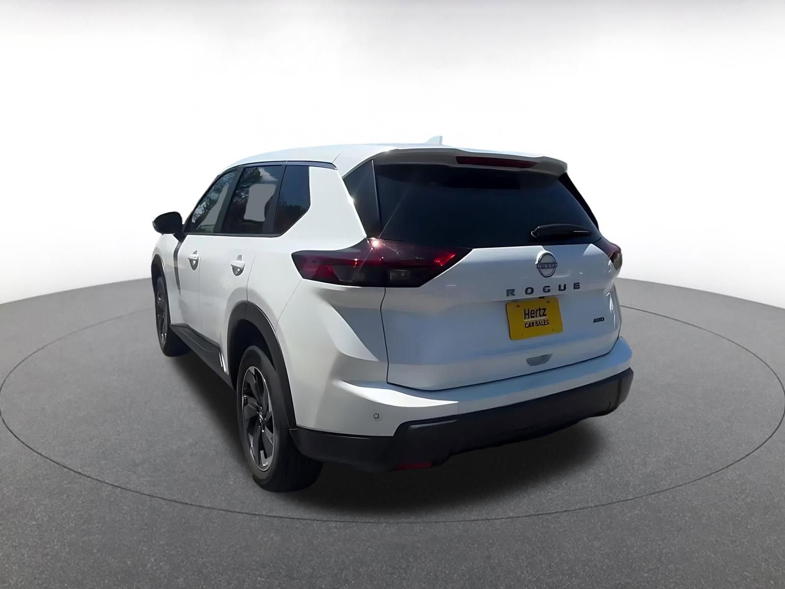 Thumbnail: 2025 Nissan Rogue - 11