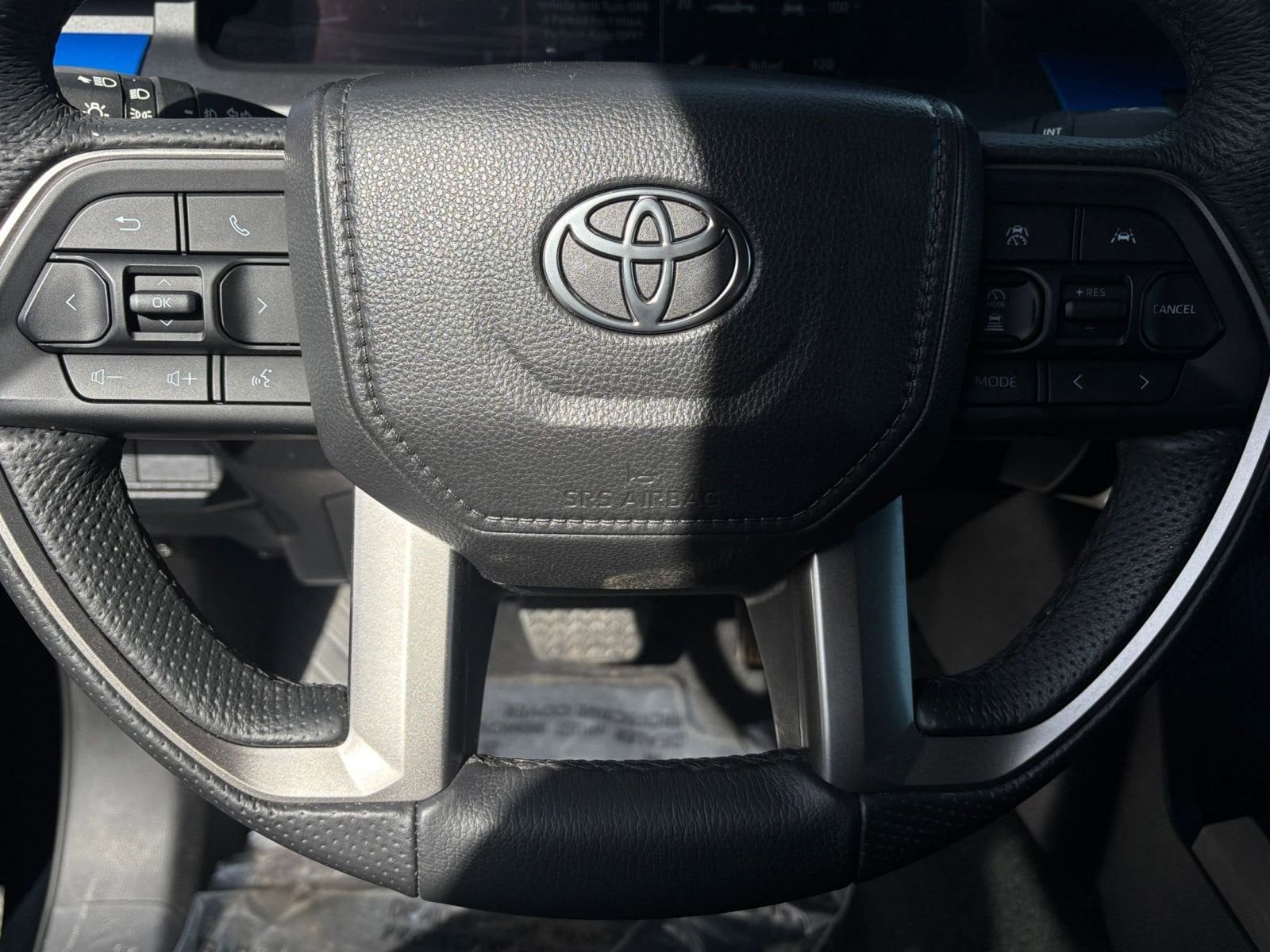 Thumbnail: 2025 Toyota Tacoma - 33