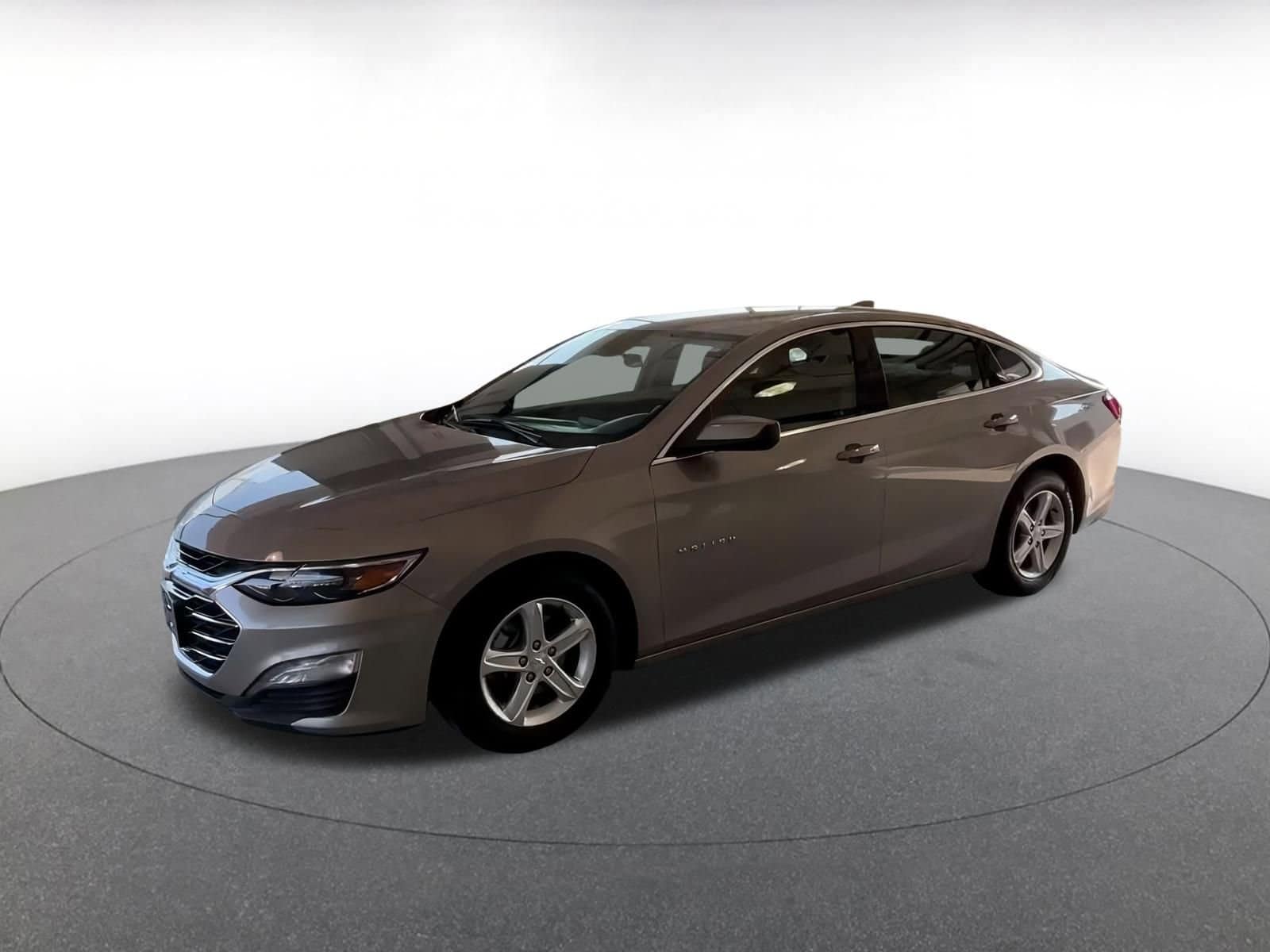 Thumbnail: 2024 Chevrolet Malibu - 7
