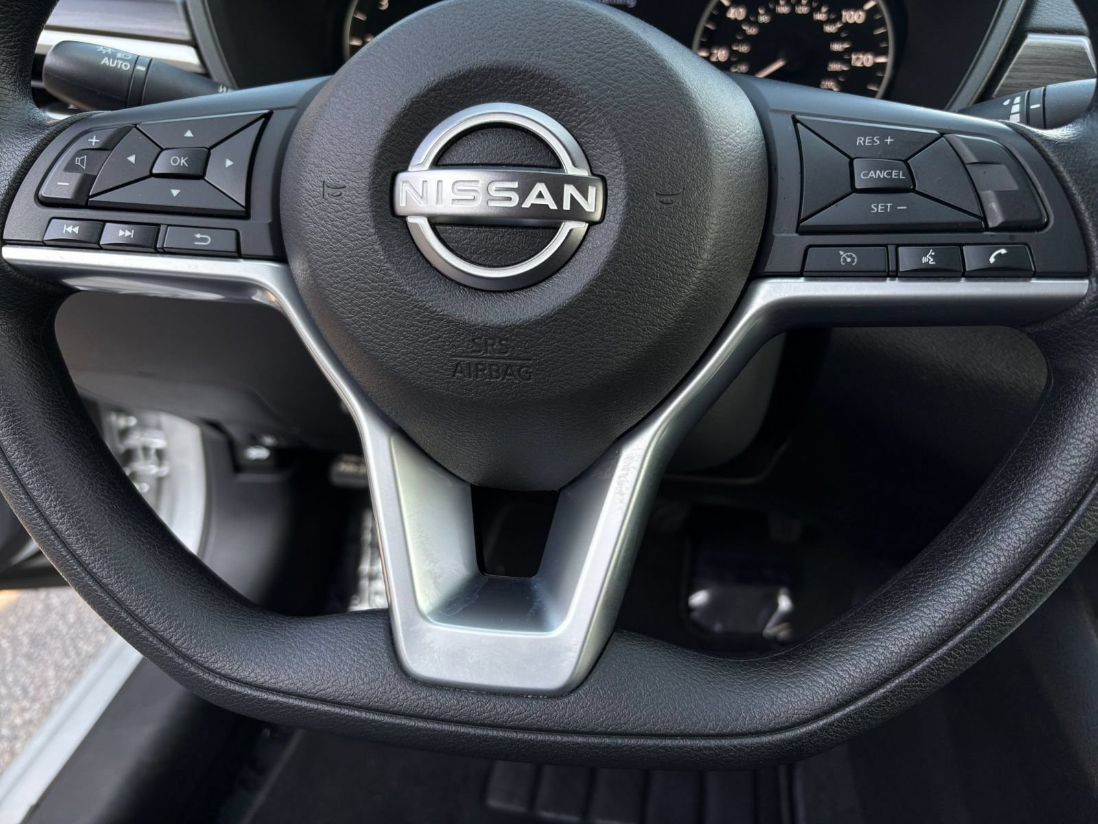 Thumbnail: 2025 Nissan Altima - 29