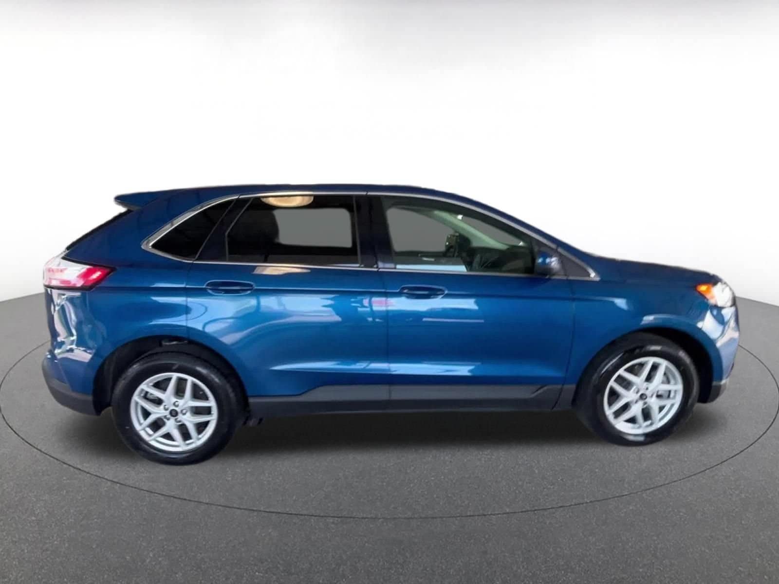 Thumbnail: 2024 Ford Edge - 16