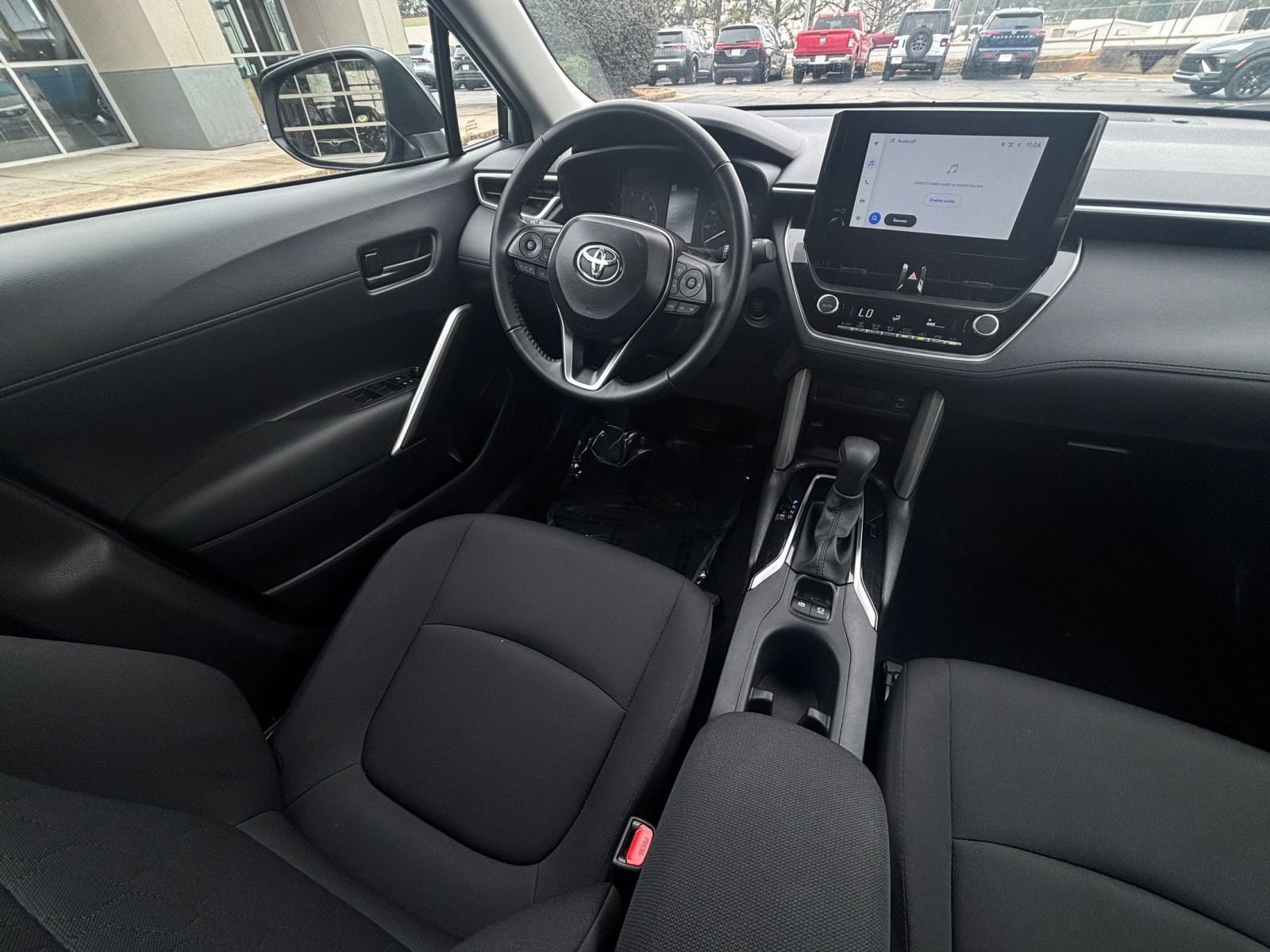 Thumbnail: 2025 Toyota Corolla Cross - 34