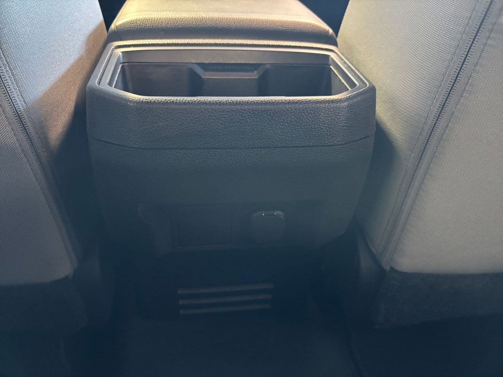 Thumbnail: 2025 Toyota Tacoma - 25