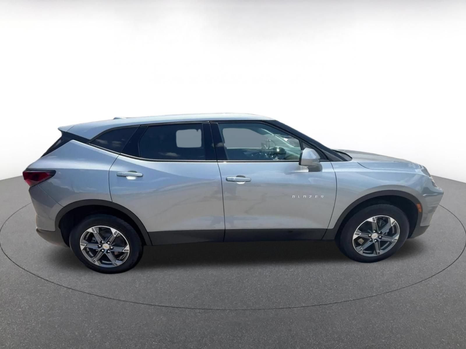 Thumbnail: 2025 Chevrolet Blazer - 16